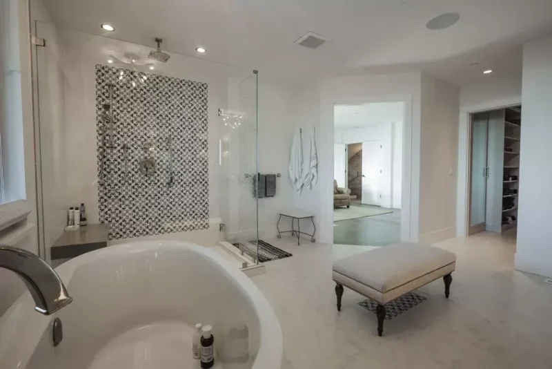 Personalized custom bathroom layout